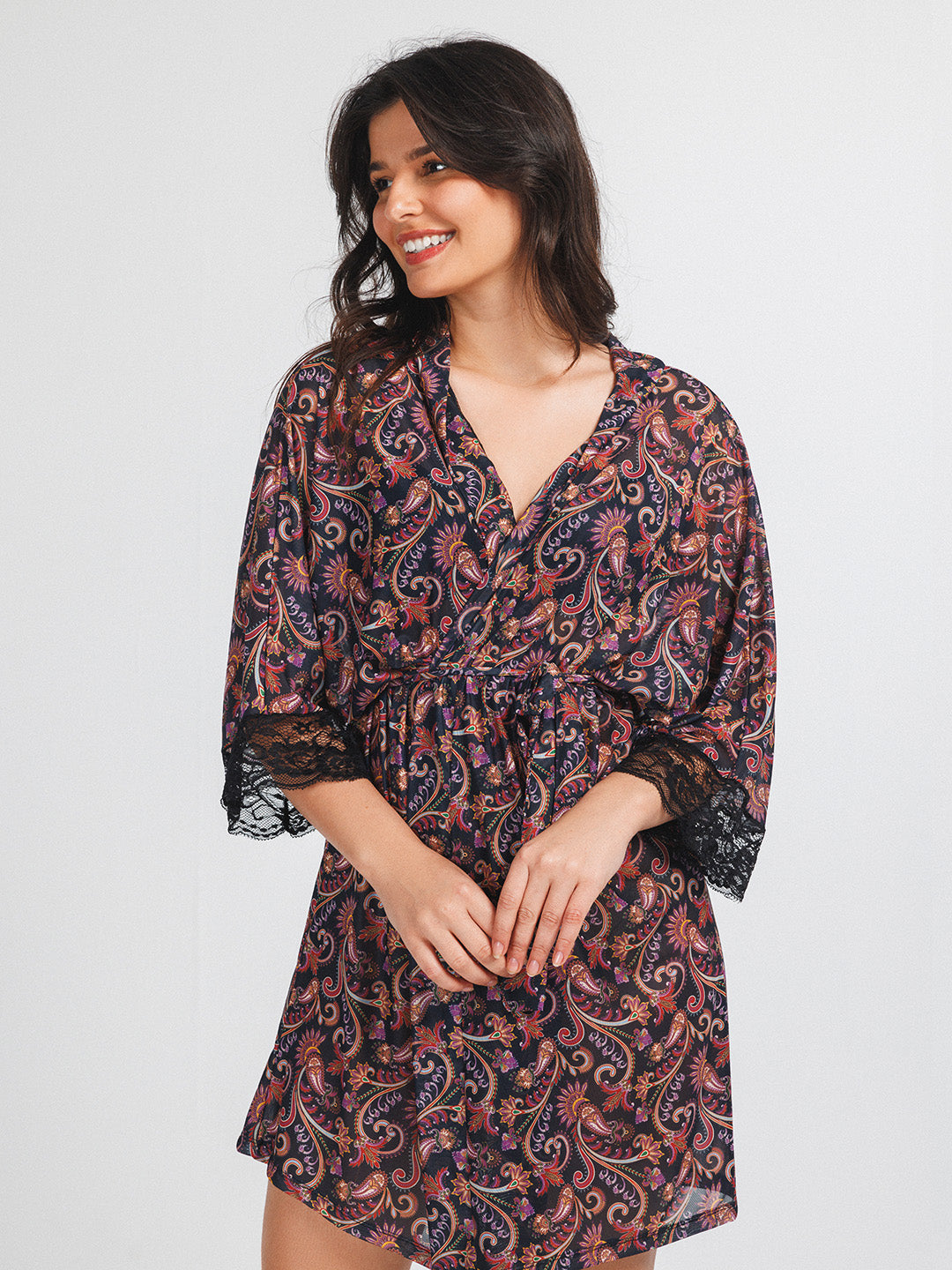 Short, patterned, tulle robe with black and purple cashmere sleeves