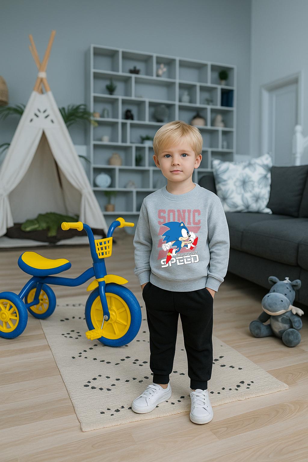 ✨ Boys’ Grey Tracksuit