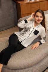 Off-white classic pajama with black chest print