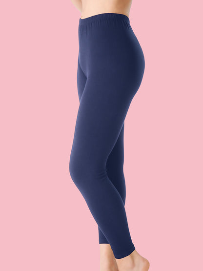 Long pants with a rounded waist and a wide leg