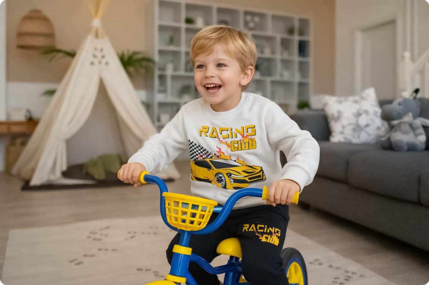 Boys’ white Tracksuit