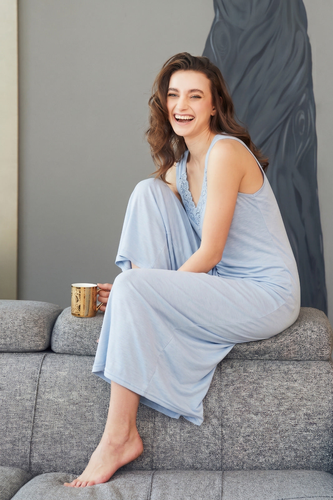 Cyan Chemise with 3/4 sleeves and lace details