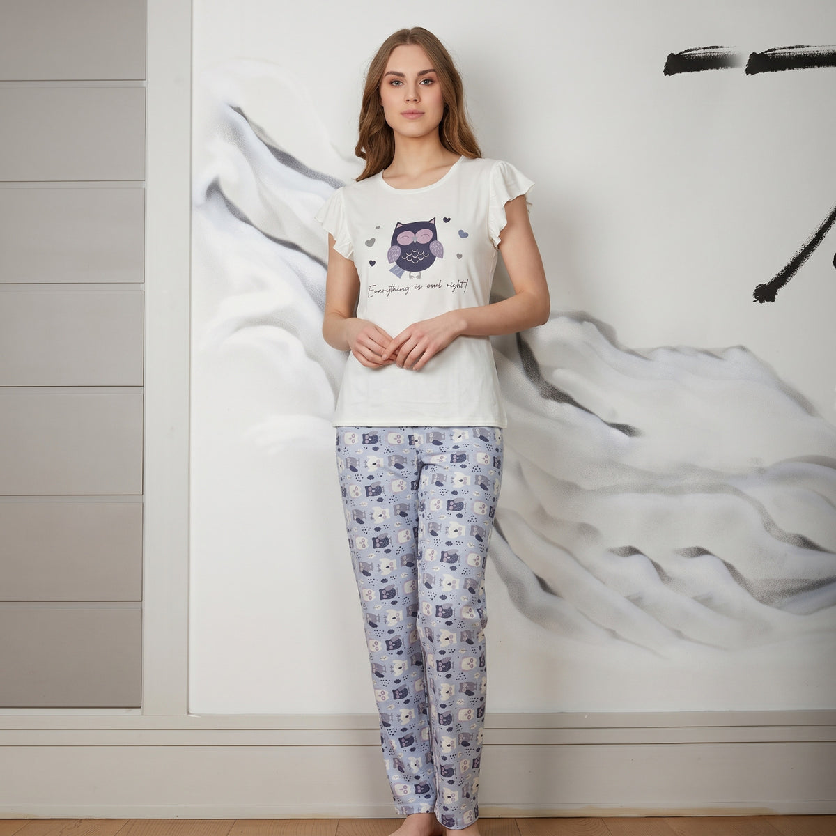 Off-white long sleeve pajama owl print