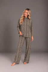 Olive jacquard winter high-neck pajama