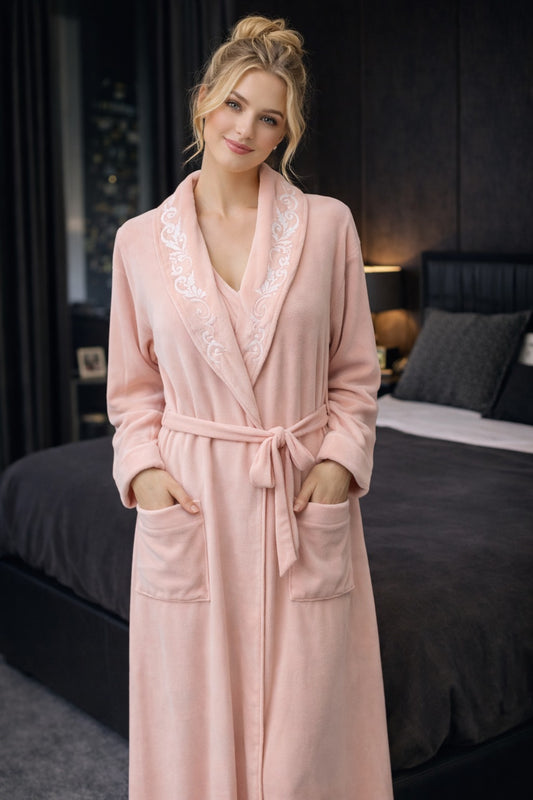 Simon embroidered robe
